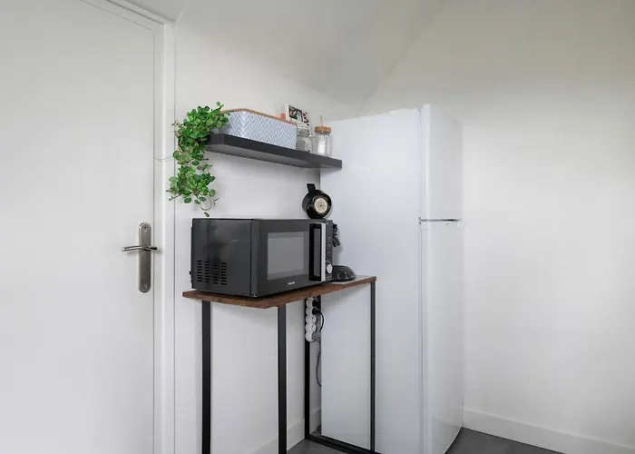 Pour 4 Proche Du Nau Apartman *